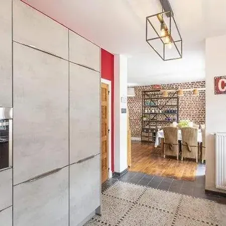 Spacious In With Hammam And Garden Spa