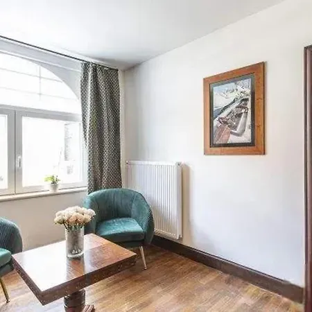 Spacious In With Hammam And Garden *